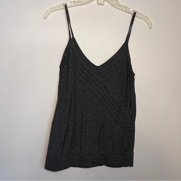 Old Navy Black and White Striped Tank Top Size Small EUC - Picture 2 of 5